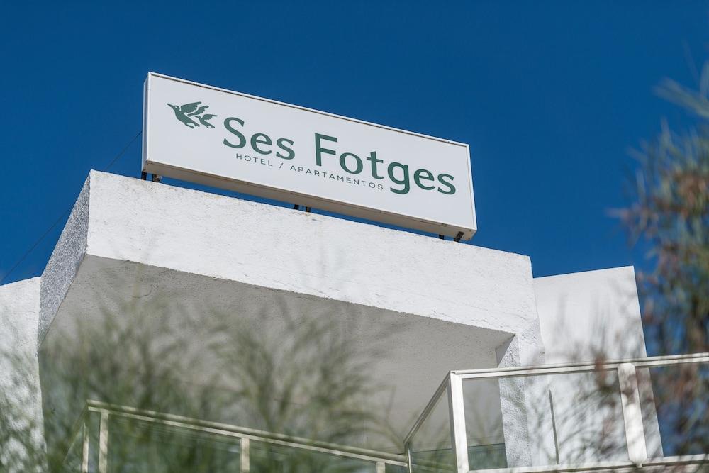 Aparthotel Ses Fotges Playa de Muro  Exterior photo