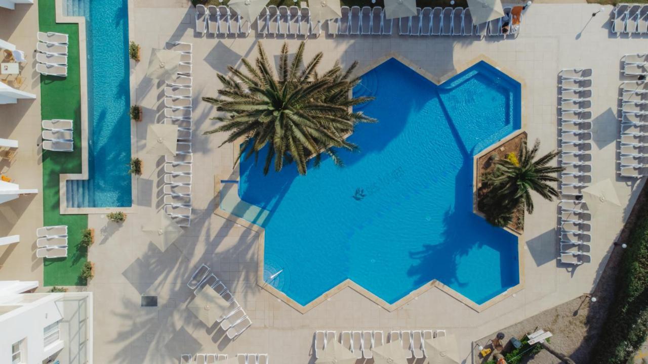 Aparthotel Ses Fotges Playa de Muro  Exterior photo
