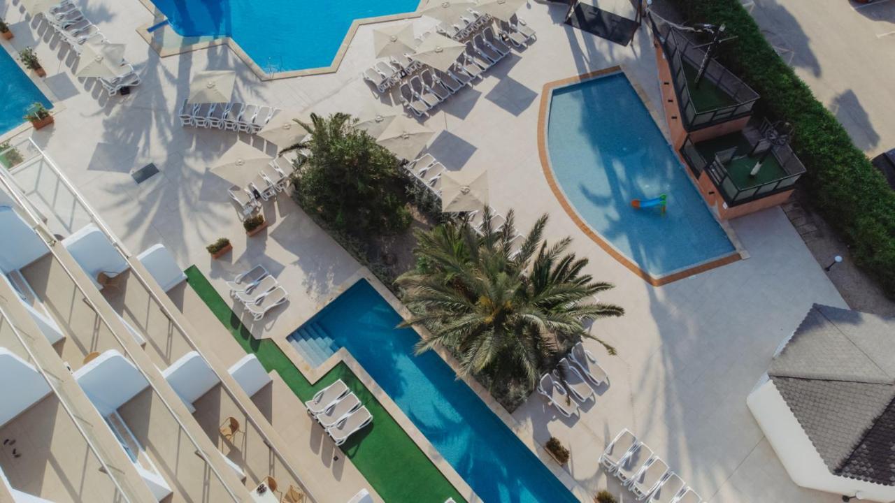 Aparthotel Ses Fotges Playa de Muro  Exterior photo